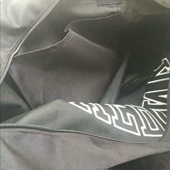 New Gift Set VS PINK Plaid Logo Tote and VS Cotton Oversized Plaid Boxer Shorts - Picture 5 of 11